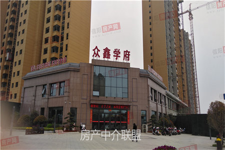 新东岳嘉苑B区2室2厅1卫50万86m2出售